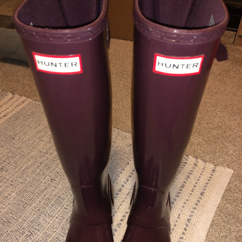 Hunter Plum tall boot